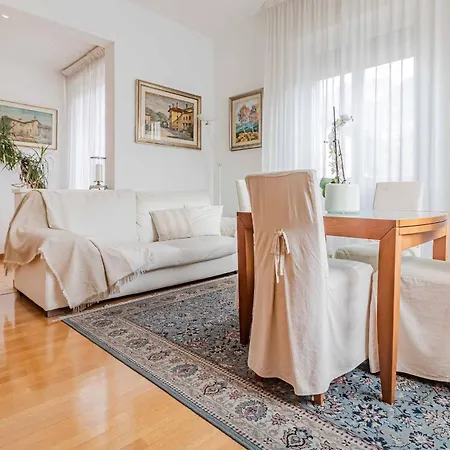 아파트 Il Di Diana 만델로델라리오